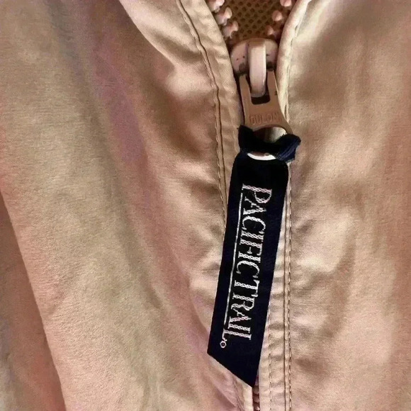 Pacific Trail Ladies Sz L Hooded Raincoat/Windbreaker Tan & Off White - Picture 4 of 5